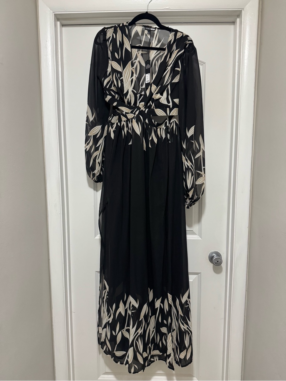 Fashion Nova Black Sheer Maxi Dress with Cream Leaf Print - Picture 2 of 12